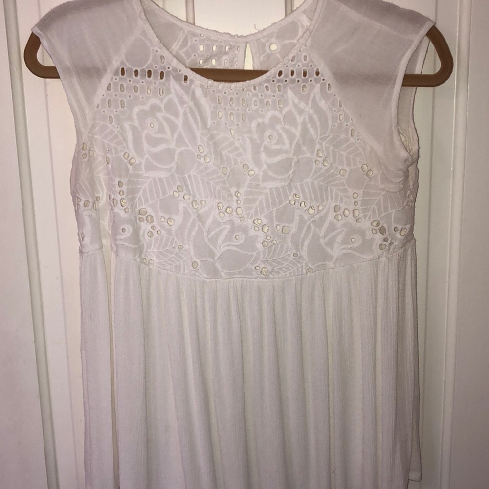 White Flower Top